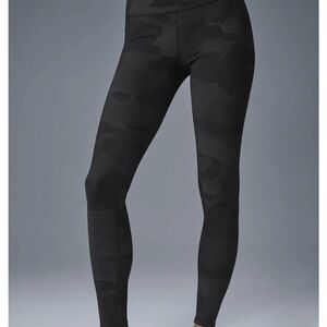 Alo Black High-Waist Camo Vapor Legging Women's Leggings
